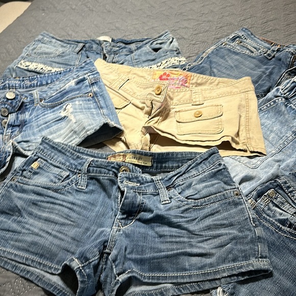 SHORTS and MORE SHORTS - Picture 3 of 8